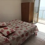 Paradiso In Riva Al Mare Apartamento