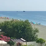 Paradiso In Riva Al Mare Belmonte Calabro