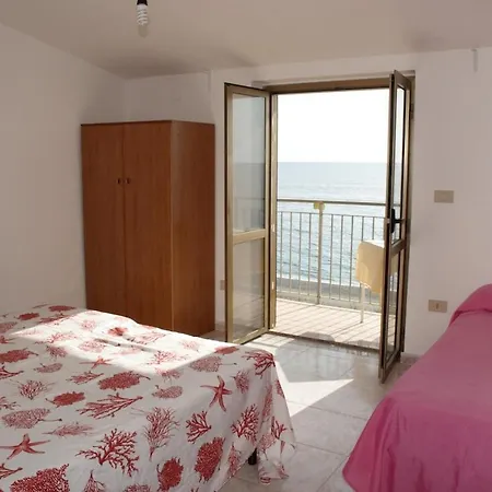 Appartamento Paradiso In Riva Al Mare *