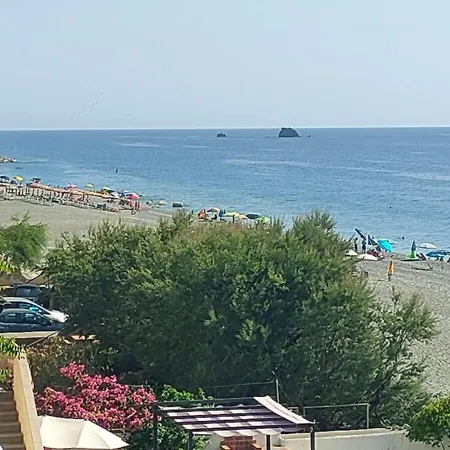 Paradiso In Riva Al Mare Appartamento Belmonte Calabro