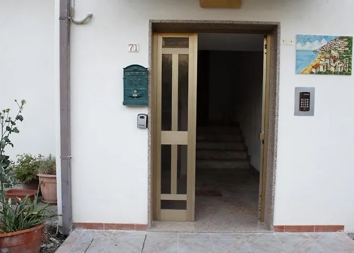 Paradiso In Riva Al Mare דירה בלמונטה קלברו