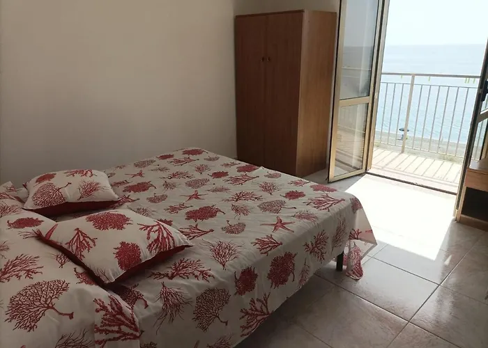 Paradiso In Riva Al Mare דירה