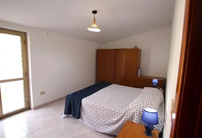 Paradiso In Riva Al Mare בלמונטה קלברו