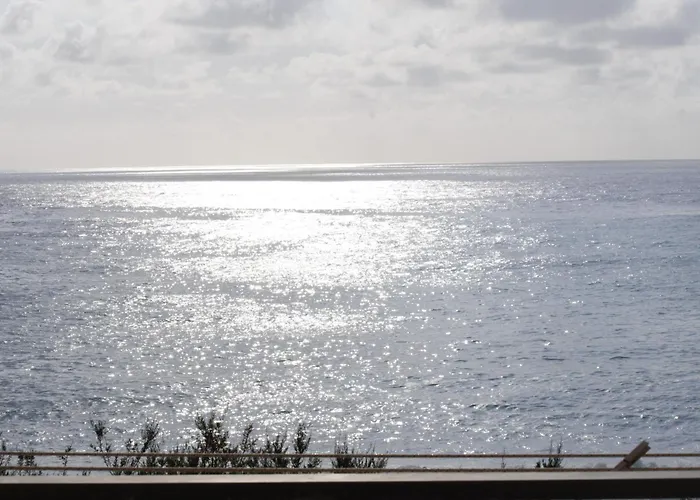 Paradiso In Riva Al Mare דירה *